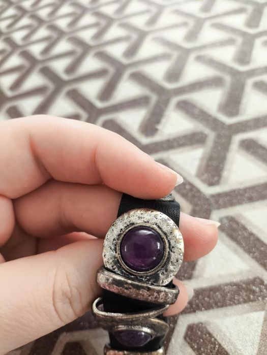 Skórzana bransoletka z ametystem