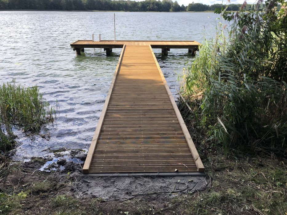 Budowa pomostów stałych – drewno, stal, Y-bomy