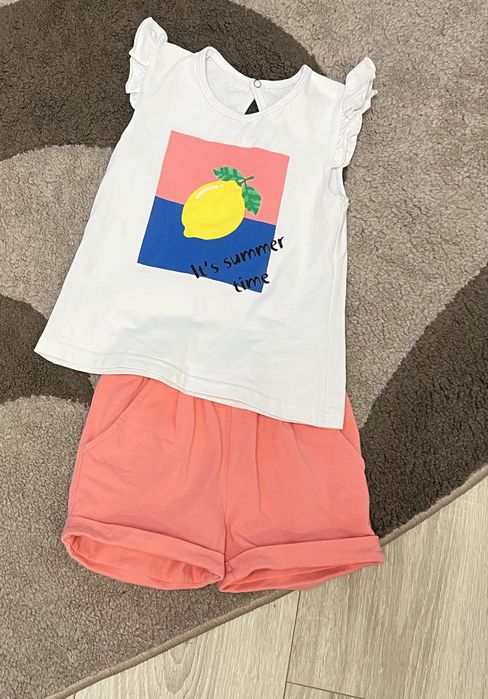 Комплект(футболка та шорти) для дівчинки габбі