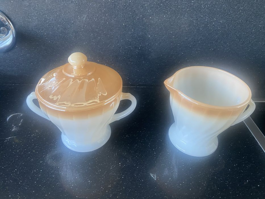 Servico de chá em vidro americano