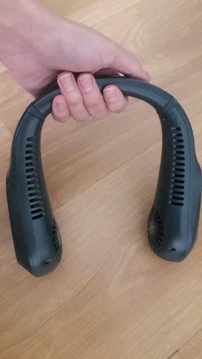 Ventilador de pescoço portátil