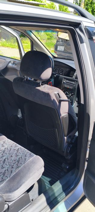 Opel Zafira 1.8 бензин • Продаж від власниці • 127 тис. км • Без ДТП