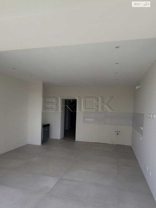 Продаж 3-к квартиру 101 кв.м Бульвар Лесі Українки 21а Ст. метро 5 хв. пішки