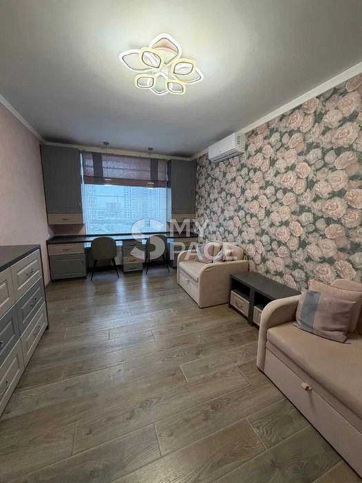 Apartment in Kyiv - View 3