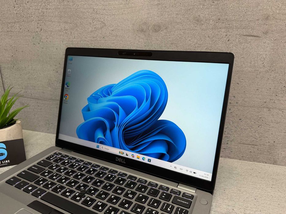 Сенсорний ноутбук Dell 5411/i5-10400H/16gb ddr4/14" FullHD ips/256gb ssd