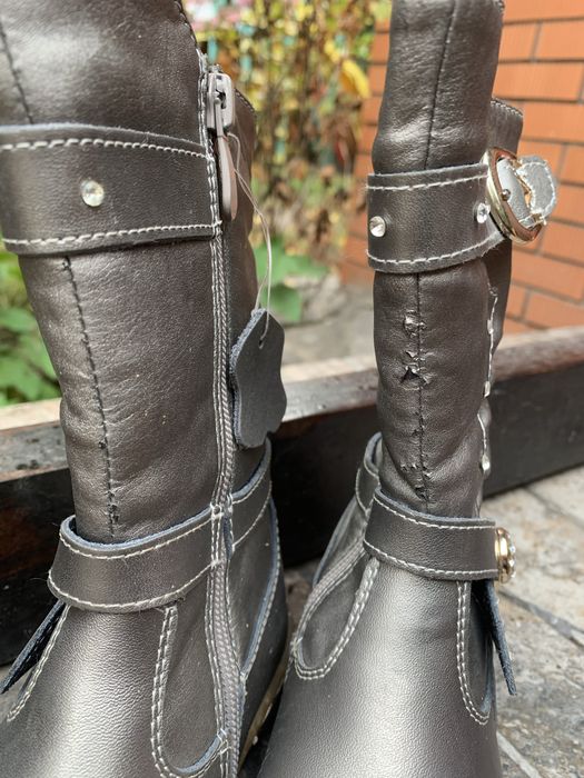 27-16,5 новые кожаные зимние ботинки на девочку