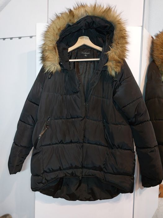 Czarna kurtka puchowa 40/L czarna kurtka zimowa 40 krótka kurtka puf