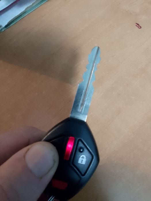 Ключі до Міцубісі