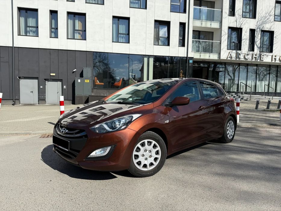 Hyundai I30 1.4 bezwypadkowy serwisowany jak nowy Piękny Zamiana