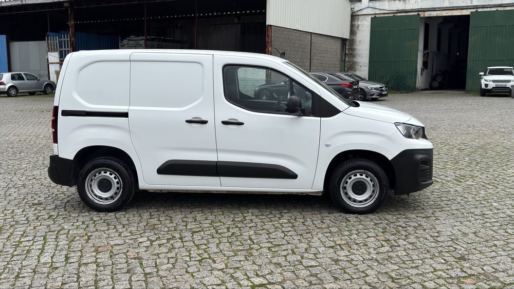 Peugeot partner 1.5 hdi 3 lug 2021