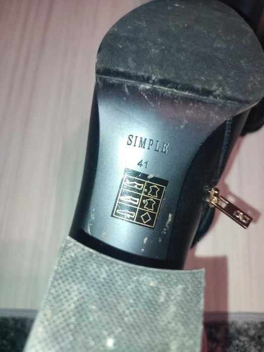 buty botki skórzane rozm. 41 firmy Simple