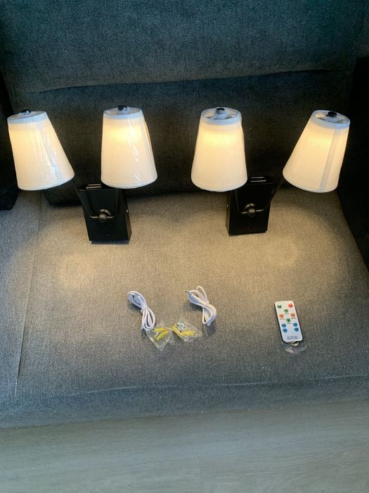 Lampki led na baterie ladowane kablem usb mocowane na scianę
