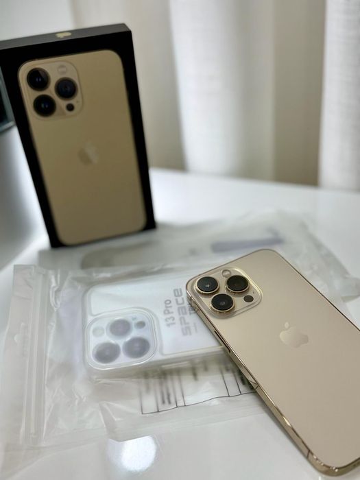 iPhone 13 Pro - dourado - semi novo