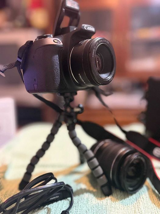 Canon EOS 2000D – Kit Completo, Como Novo!