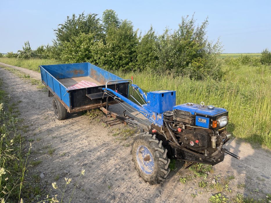 Продам мотоблок Зубр з прицепом,фриза,косарка