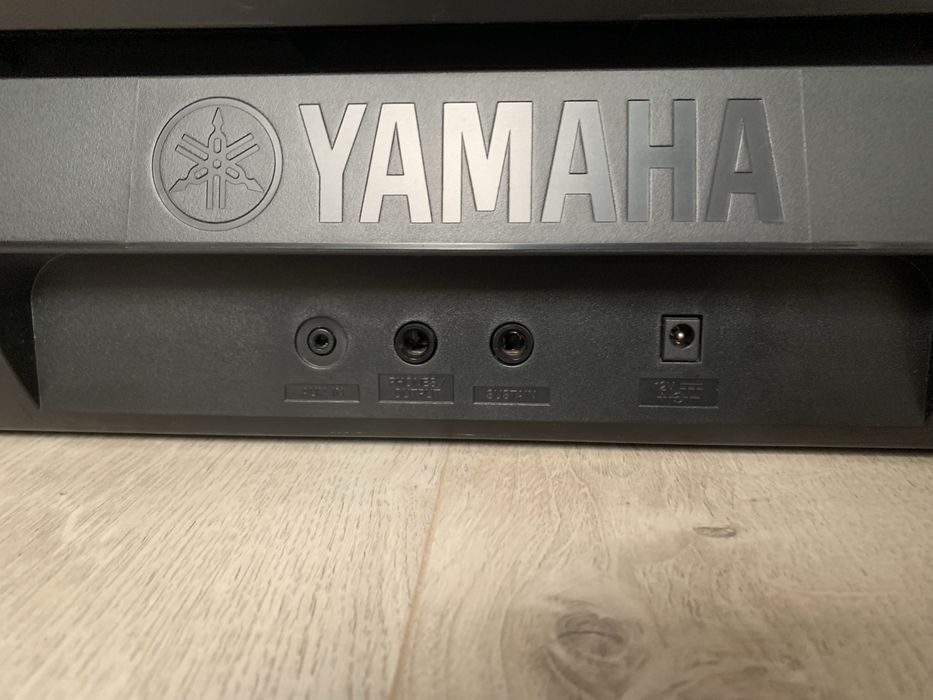 Синтезатор Yamaha psr-E263