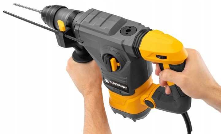 Młot udarowy SDS+ 2600W walizka dłuta
