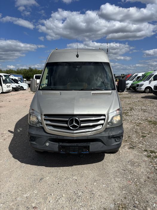 Автобус 24 місця VIP