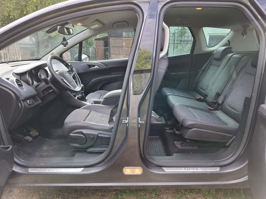 Opel Meriva B 2011r