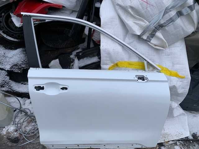 HONDA CRV CR-V VI 2023 - Drzwi Prawe Przód