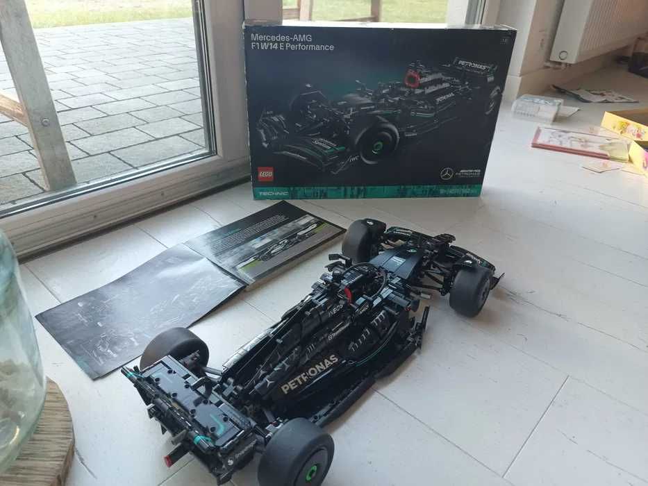 LEGO Technic Formuła 1 Mercedes 42171 + GRATIS McLaren Senna OKAZJA !
