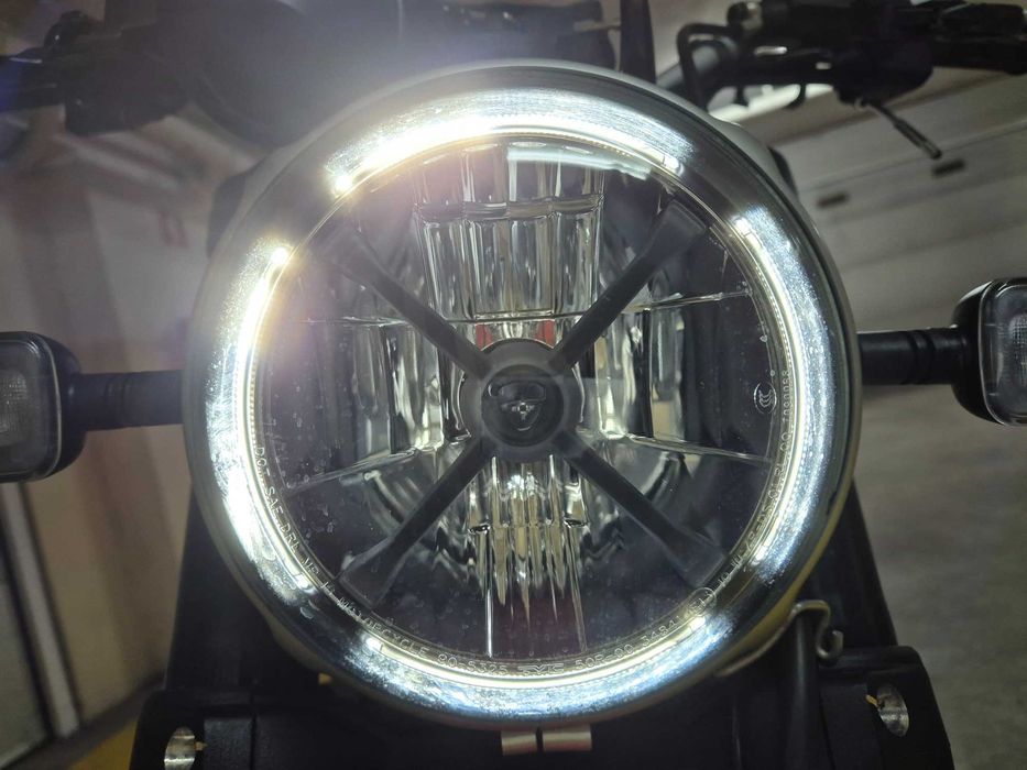 Ducati Scrambler 800 Icon - Como Nova