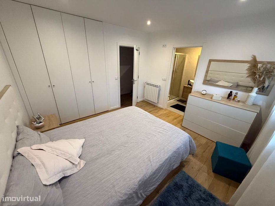 T3 com 2 casas de banho e garagem em Leiria