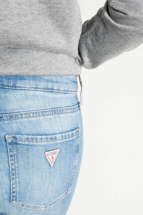 GUESS ОРИГІНАЛ. Нові жіночі джинси скінні блакитні літні 26 S голубі