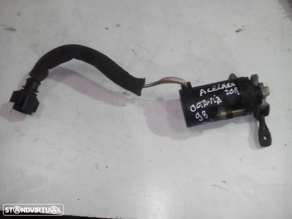 Pedal de acelarador electrico - Octavia 1.9 tdi 90cv ( 1998 )