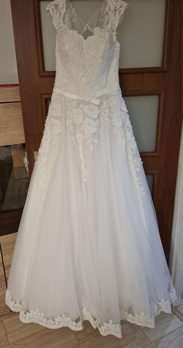 Sprzedam suknię ślubną