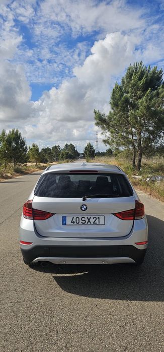 Vendo BMW X1 XDrive em excelente estado aceito retomas.