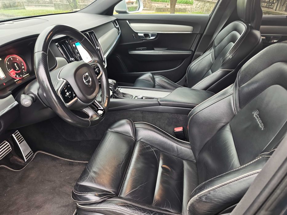 VOLVO V90 R-Desing oportunidade