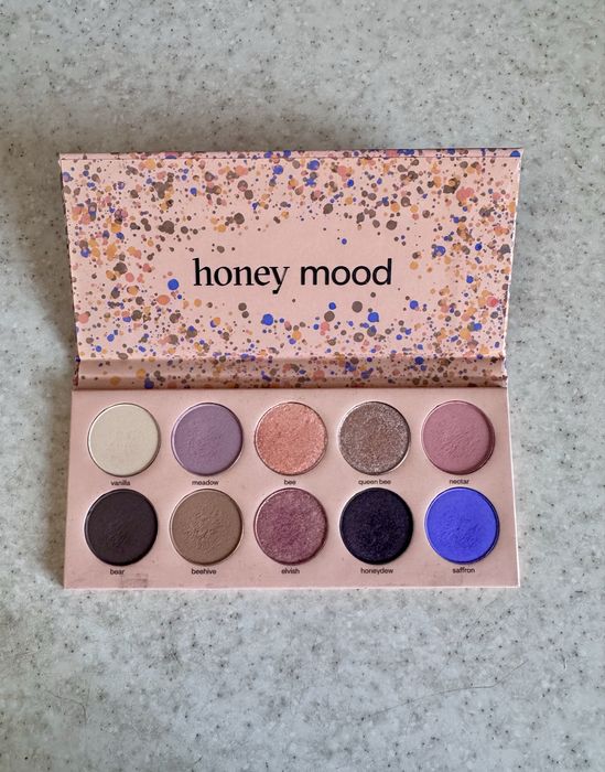 Палетка тіней Paese “Honey mood”