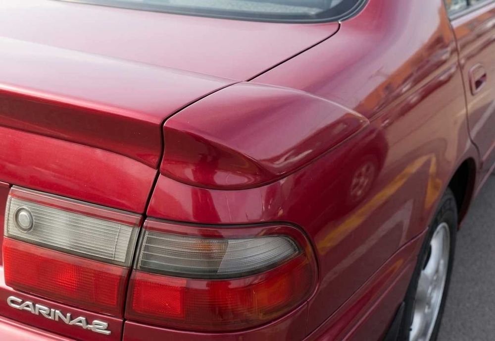 Спойлер на крышку багажника Toyota Carina E T190 sedan liftback, Тюнинг Тойота Карина Е Седан Хэтчбек