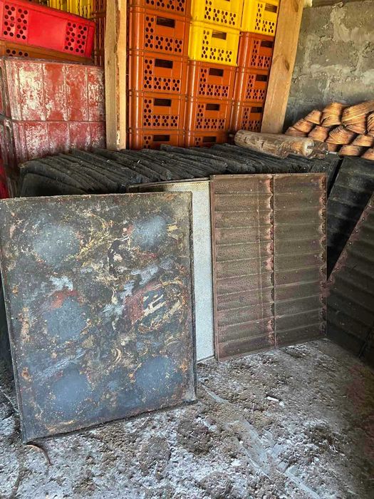 Печі, тістоміси та інші агрегати, ящики, бляхи, форми, для пекарні