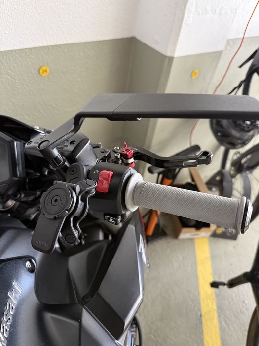 Kawasaki Z900 - 35kw (livrete)