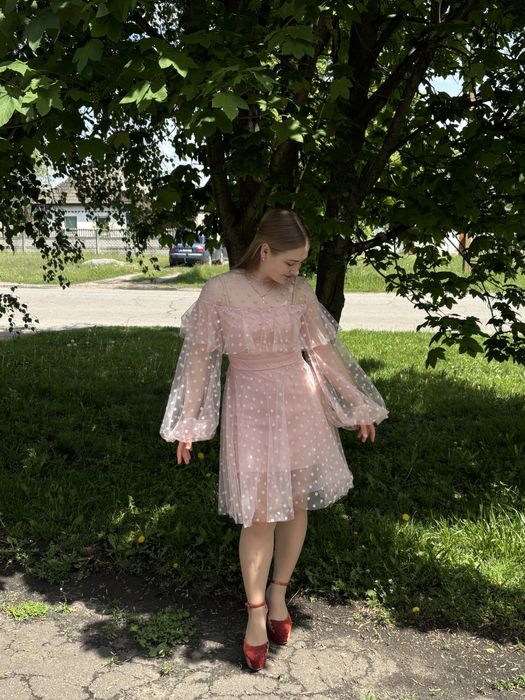 Сукня святкова ніжно-рожева