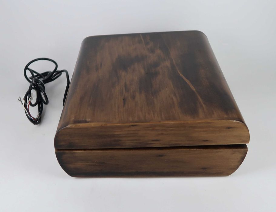 Telefone antigo em caixa madeira Art Deco