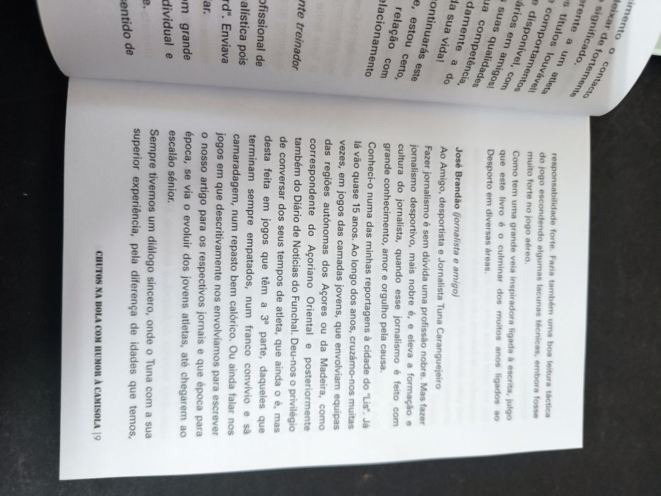 Livro Churros na bola com humor á camisola