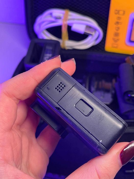 Екшн-камера GoPro Hero 7 Black з зарядною станцією