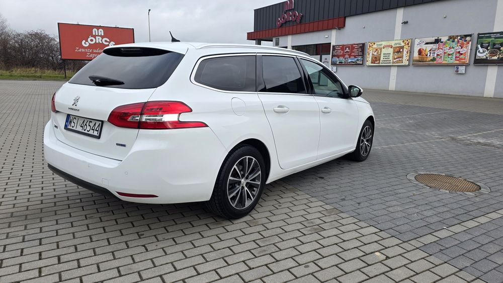 Peugeot 308 rok 2016 silnik 2.0 diesel automat ładny zamiana