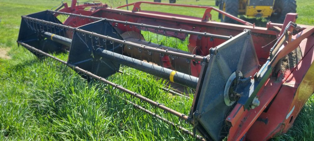 Sprzedam heder Massey Ferguson 4m