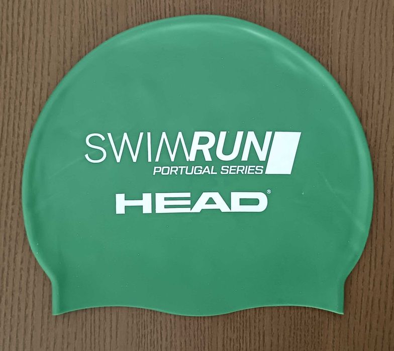 Touca de natação, de silicone, SwimRun Portugal Series, marca Head, em estado novo.