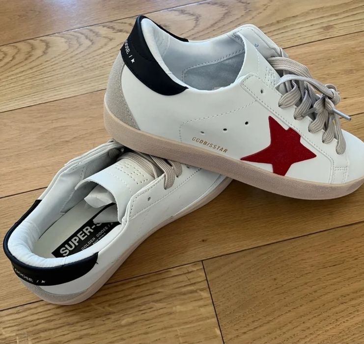 Sapatilhas Golden Goose.