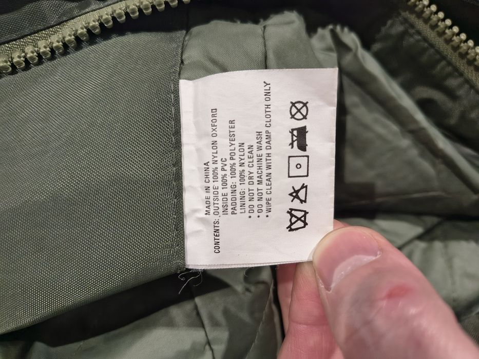 Комбінезон вітро- водонепроникний