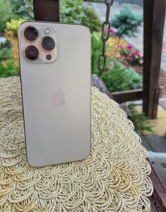 Продам iPhone 13 Pro Max 256GB Gold (б/у90% акб)