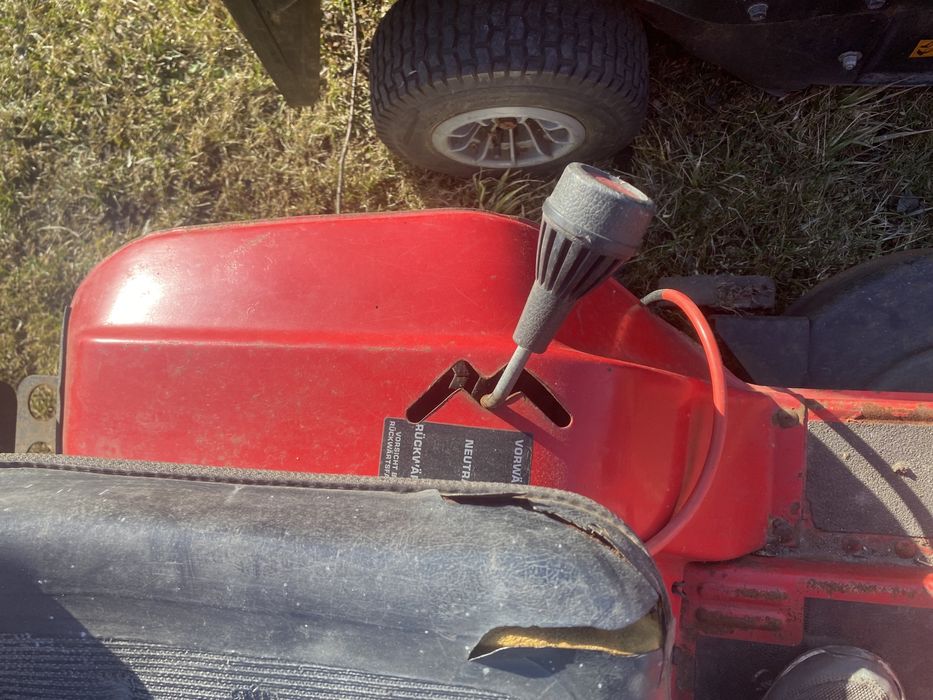 Traktorek kosiarka MTD dla majsterkowicza