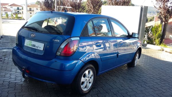 Mola de suspensão trás esquerda KIA Rio II (JB)