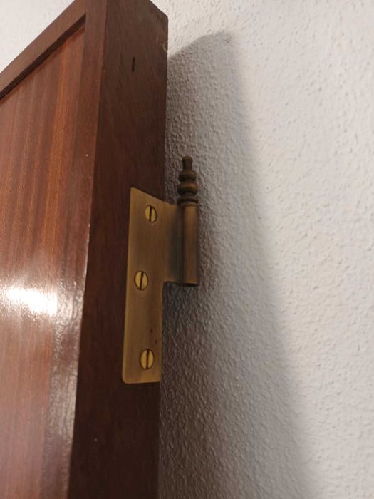 Portas madeira interior e exterior - Mogno