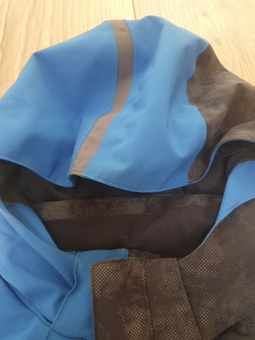 Piękna kurtka narciarska firmy Spyder 14 lat